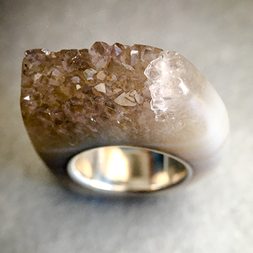 Quartz Crystal Point Power & Protection Ring size 4.5